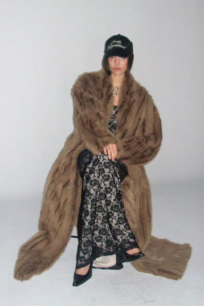 스컬프터 리버시블 Faux Mouton Coat Camel